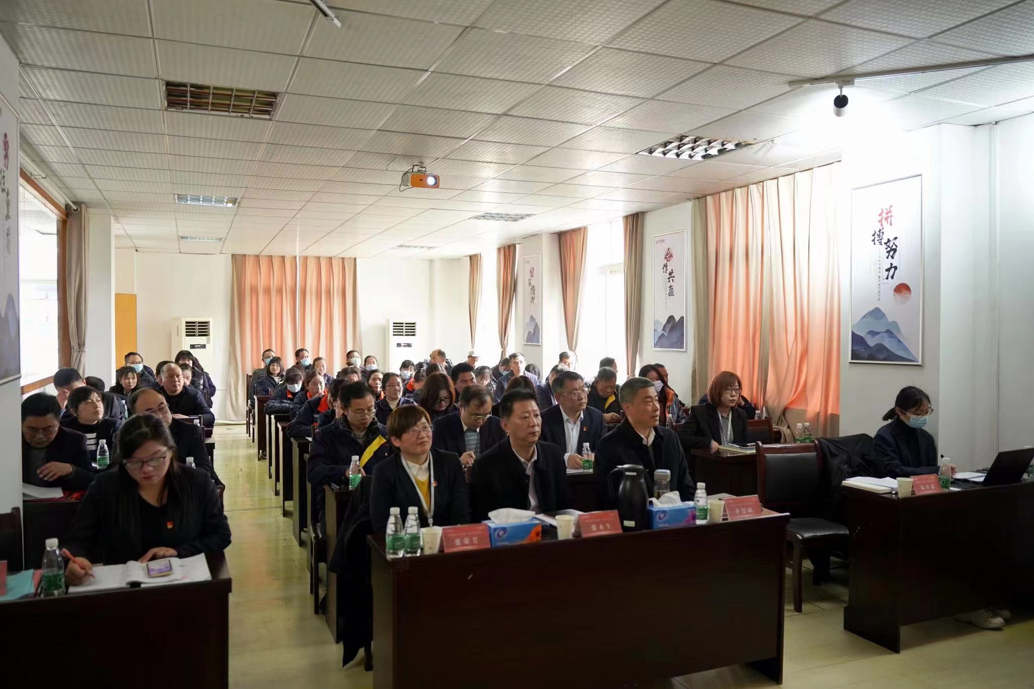 ×ðÁúʱ¿¡¤(Öйú)ÈËÉú¾ÍÊDz«!